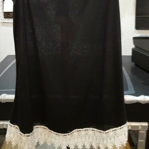 Teardrop lace hem black knit chemise under top nwt